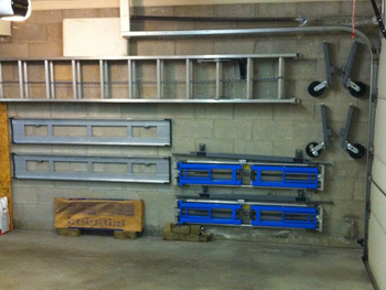 EZcarlift™ can be hung on the wall